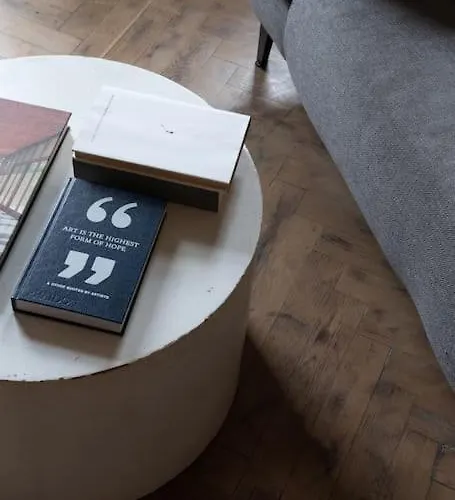 Authentic 1 Bd Old Town By Hostlovers * 考纳斯